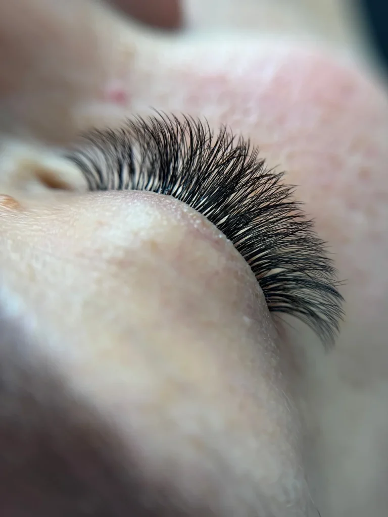 Wimpernverlängerung 1 zu 1 Methode